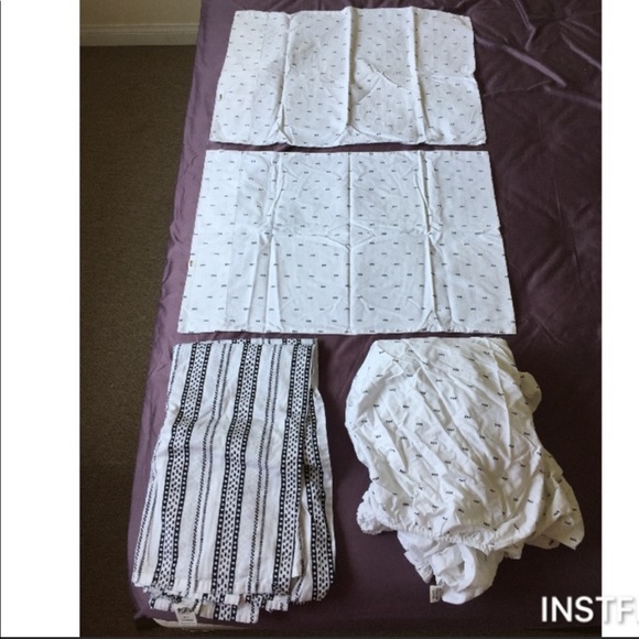 ISO - Anyone see these??!! ♥️ - Picture 2 of 9